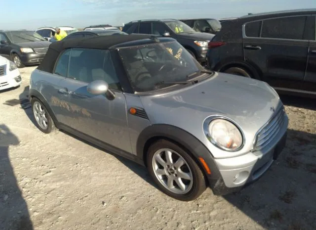 Mini Cooper convertible (2010)
