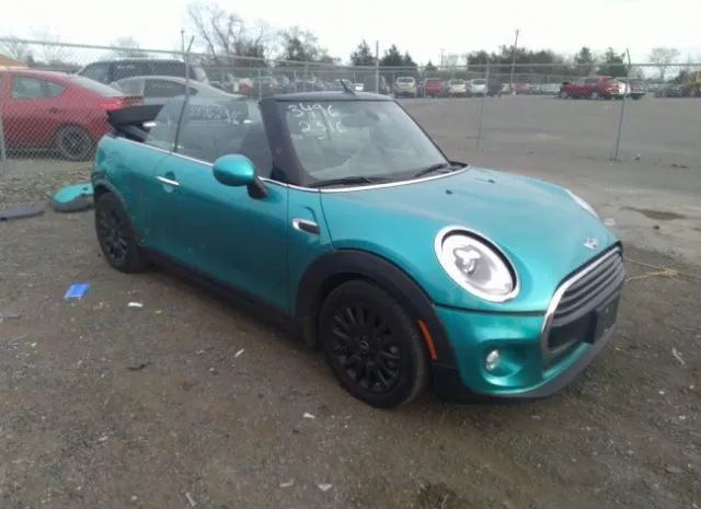 Mini Cooper convertible (2016)