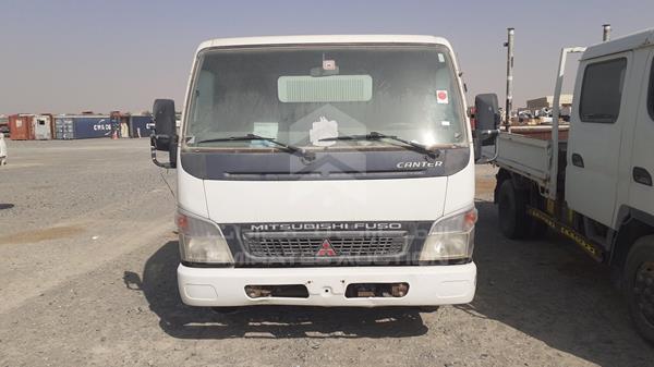 Mitsubishi Canter (2013)