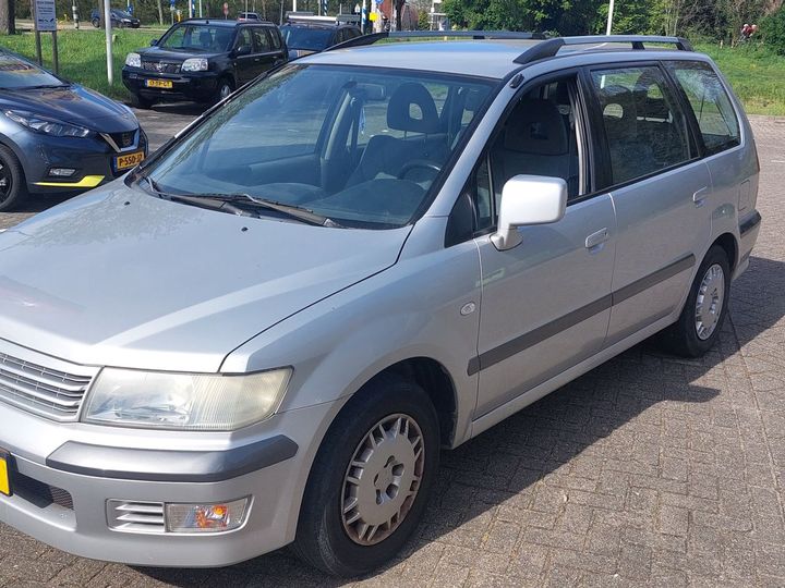 Mitsubishi Space wagon (2003)