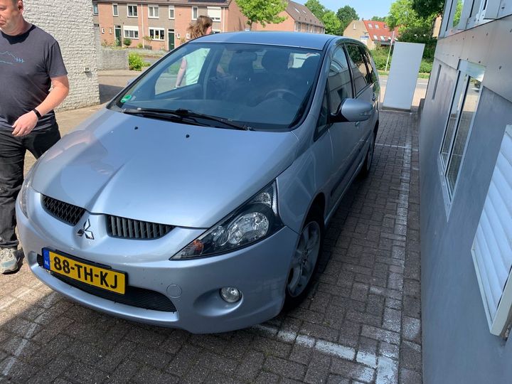 Mitsubishi Grandis (2006)