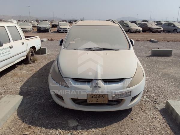 Mitsubishi Grandis (2010)