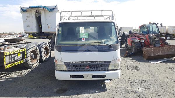 Mitsubishi Canter (2014)
