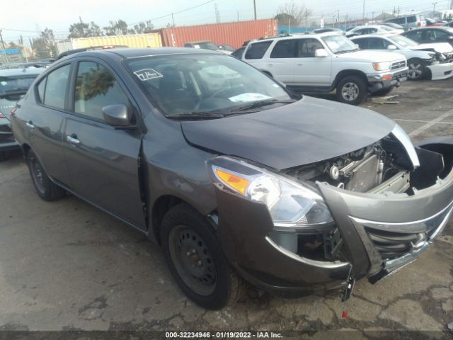 Nissan Versa sedan (2017)