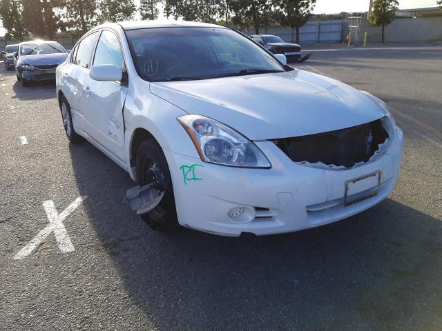 Nissan Altima bas (2010)