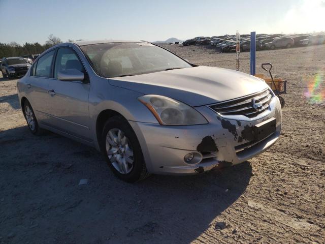 Nissan Altima bas (2010)