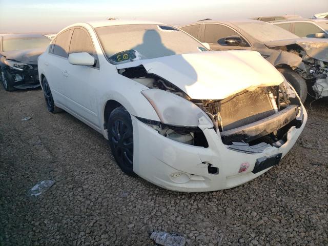 Nissan Altima bas (2012)