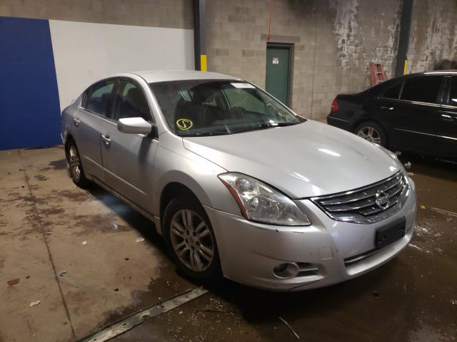 Nissan Altima bas (2012)