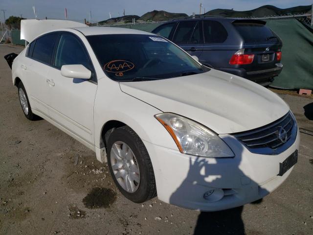 Nissan Altima bas (2012)