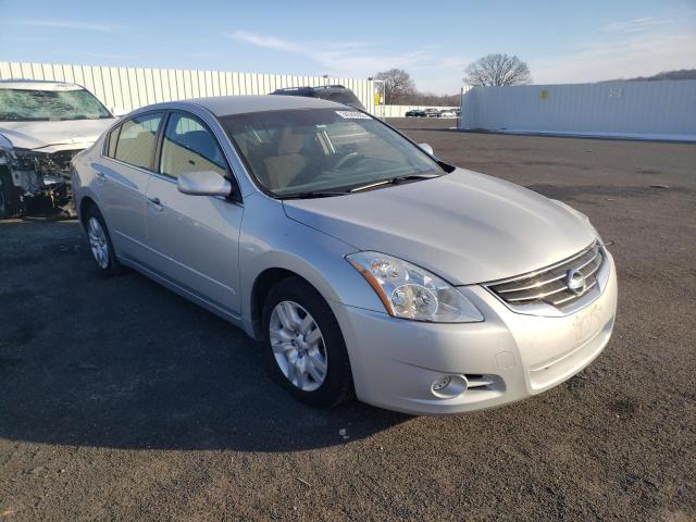 Nissan Altima bas (2012)