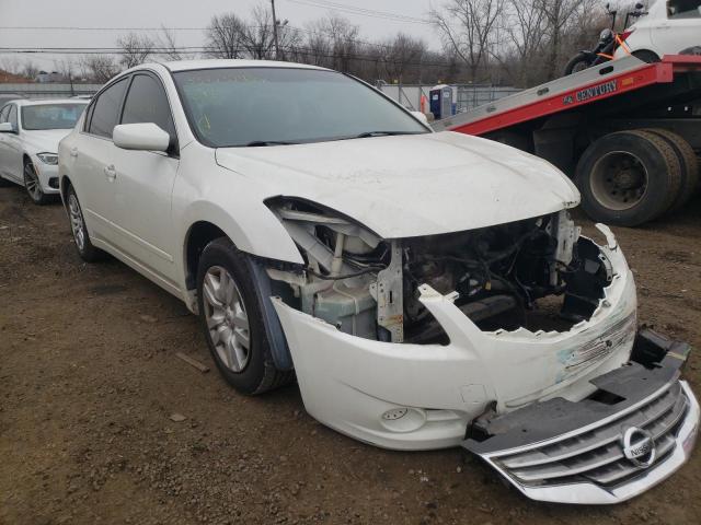 Nissan Altima bas (2012)