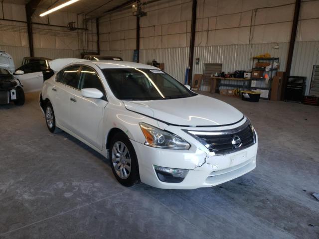Nissan Altima s (2015)