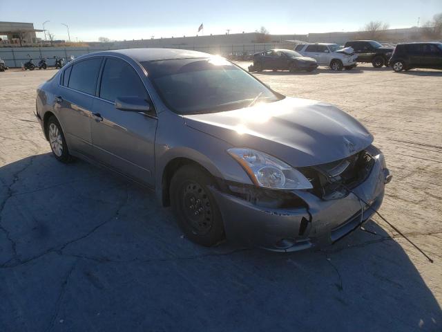 Nissan Altima bas (2011)