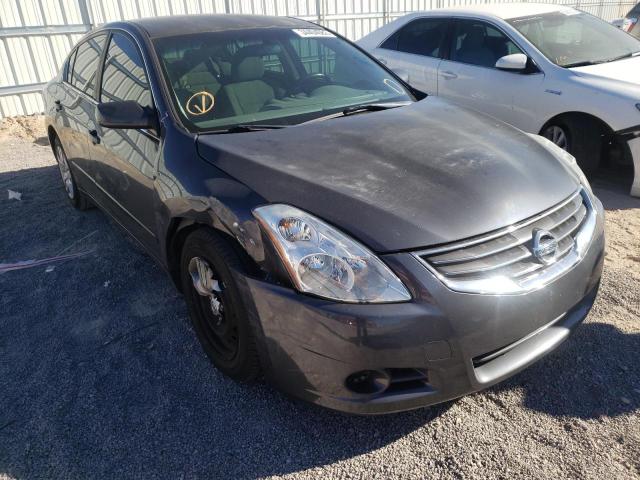 Nissan Altima bas (2012)