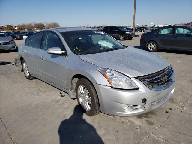 Nissan Altima bas (2010)