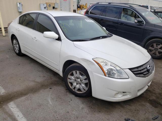 Nissan Altima bas (2010)