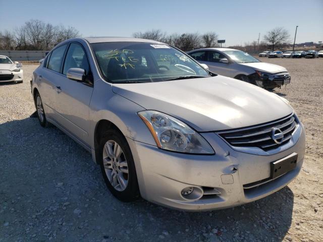 Nissan Altima bas (2011)
