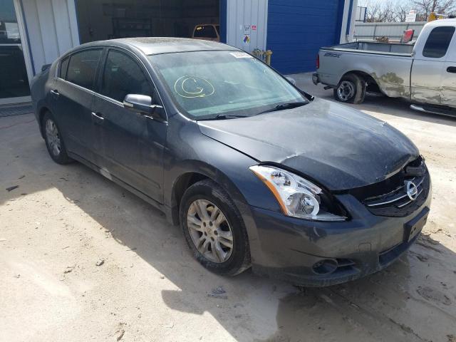 Nissan Altima bas (2012)