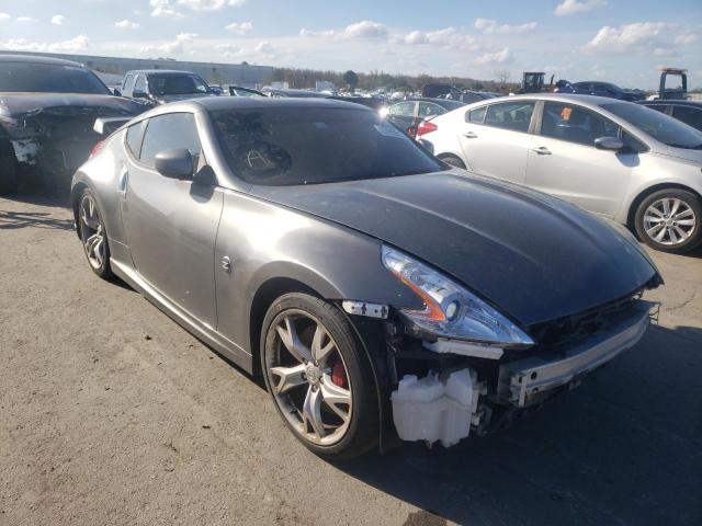Nissan 370z base (2013)