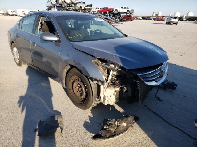 Nissan Altima bas (2010)