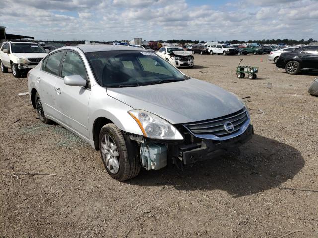 Nissan Altima bas (2011)