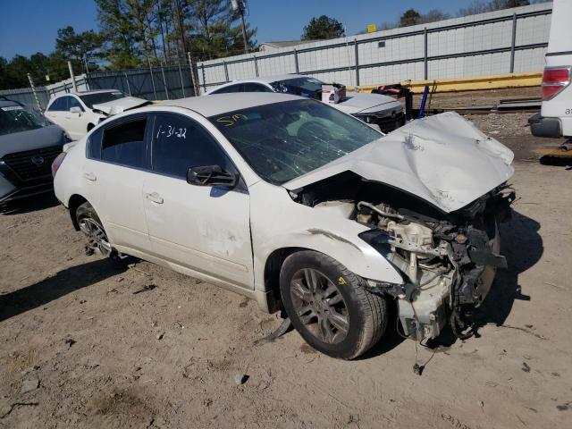 Nissan Altima bas (2011)