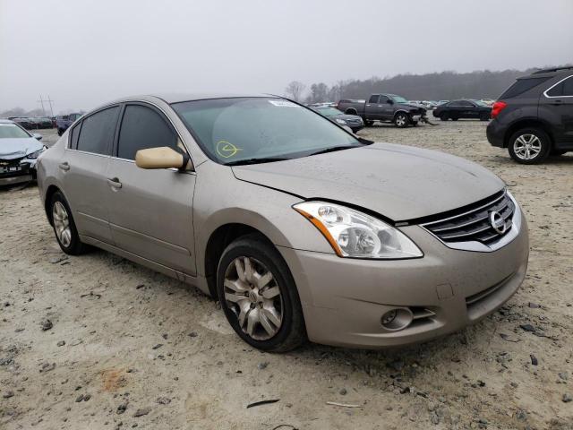 Nissan Altima bas (2012)
