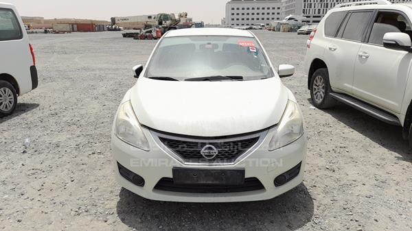 Nissan Tiida (2015)