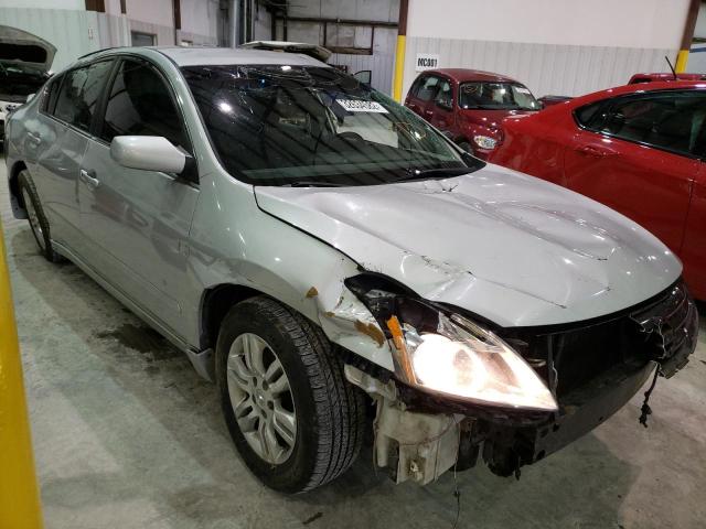 Nissan Altima bas (2012)