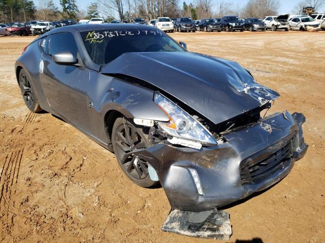 Nissan 370z base (2015)