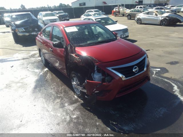 Nissan Versa sedan (2017)
