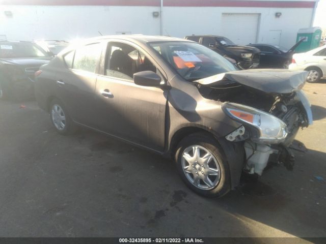 Nissan Versa sedan (2017)