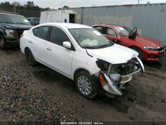 Nissan Versa sedan (2017)