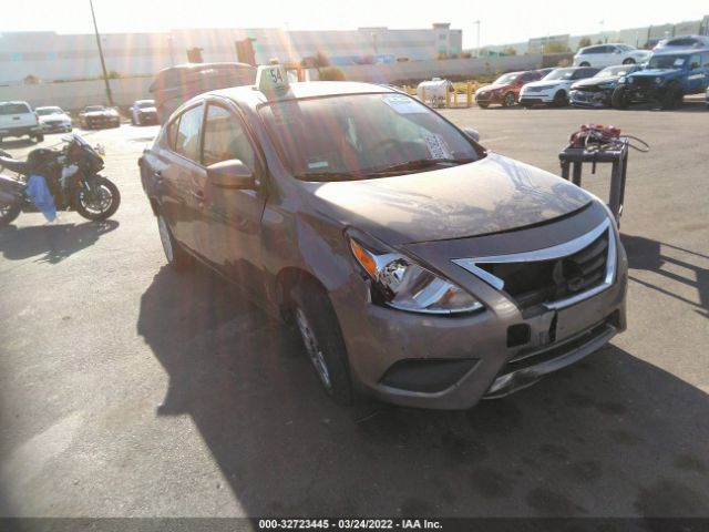 Nissan Versa sedan (2017)