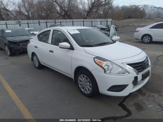 Nissan Versa sedan (2018)