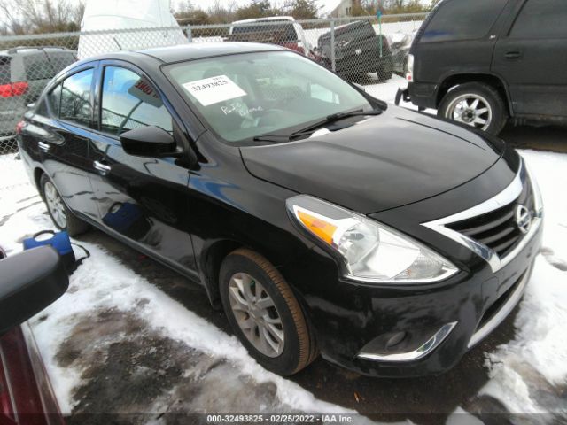 Nissan Versa sedan (2017)