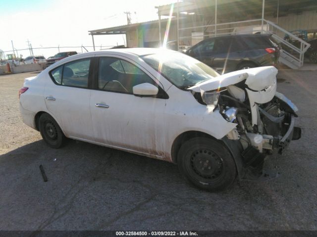 Nissan Versa sedan (2017)