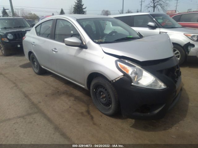 Nissan Versa sedan (2018)