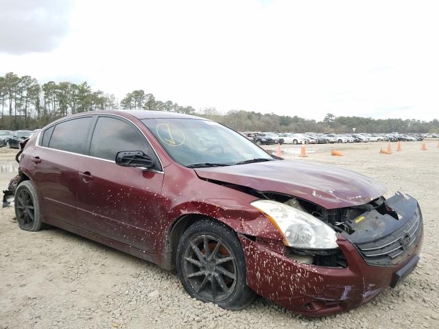 Nissan Altima bas (2010)