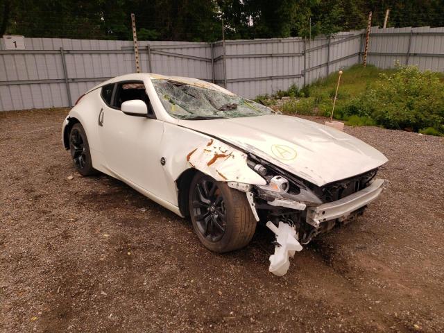 Nissan 370z base (2020)