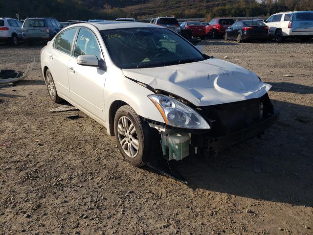Nissan Altima bas (2010)