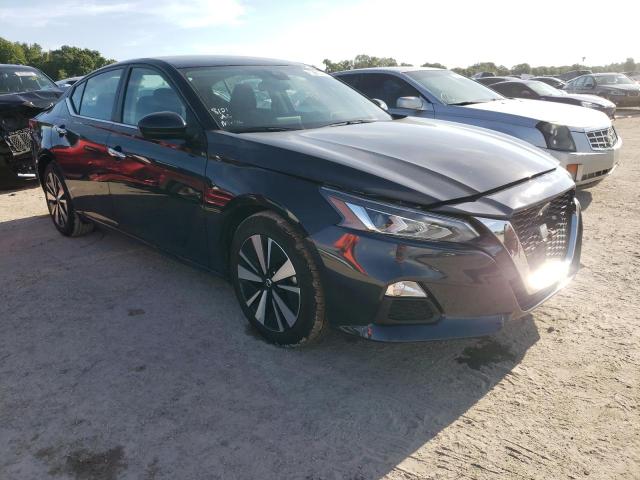 Nissan Altima sv (2022)