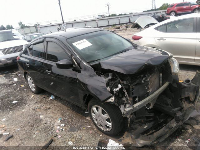 Nissan Versa sedan (2017)