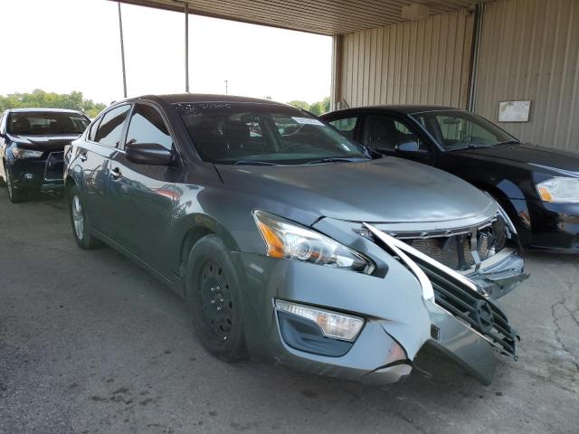 Nissan Altima s (2015)