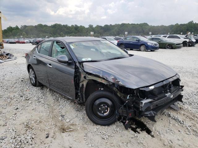 Nissan Altima s (2022)