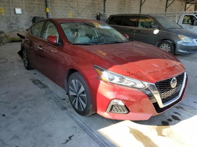 Nissan Altima sv (2022)