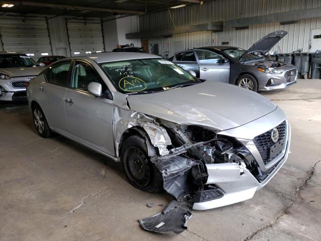 Nissan Altima s (2019)