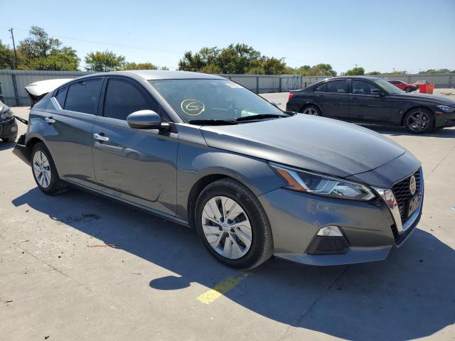 Nissan Altima s (2019)
