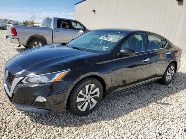 Nissan Altima s (2020)