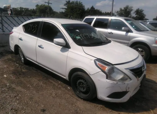 Nissan Versa sedan (2017)